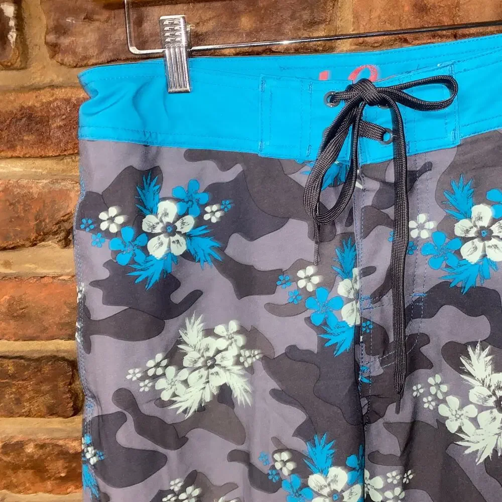 Red Camel Gray Blue Tropical Floral Hawaiian Swim Trunks Bathing Suit Size 32